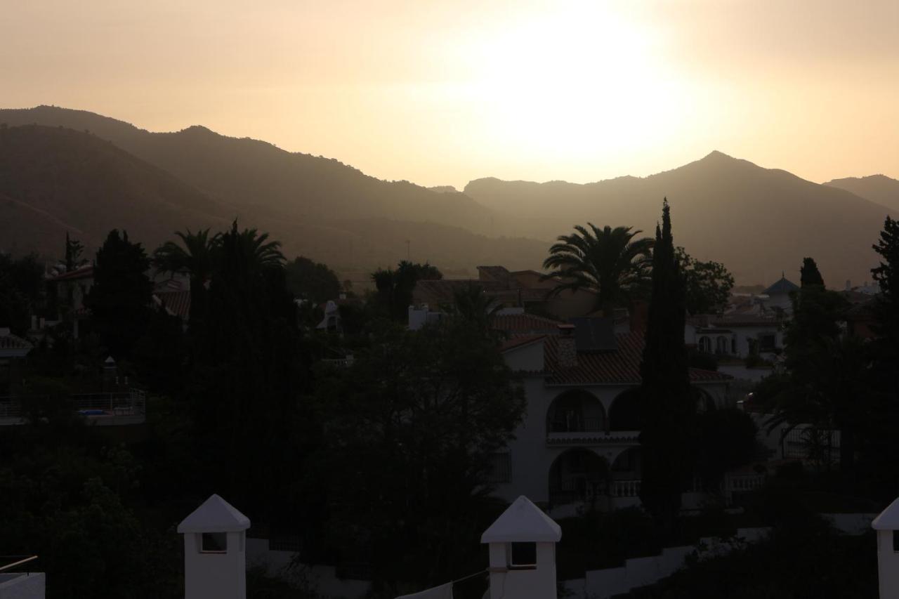 Apartment Verano Azul Nerja Esterno foto