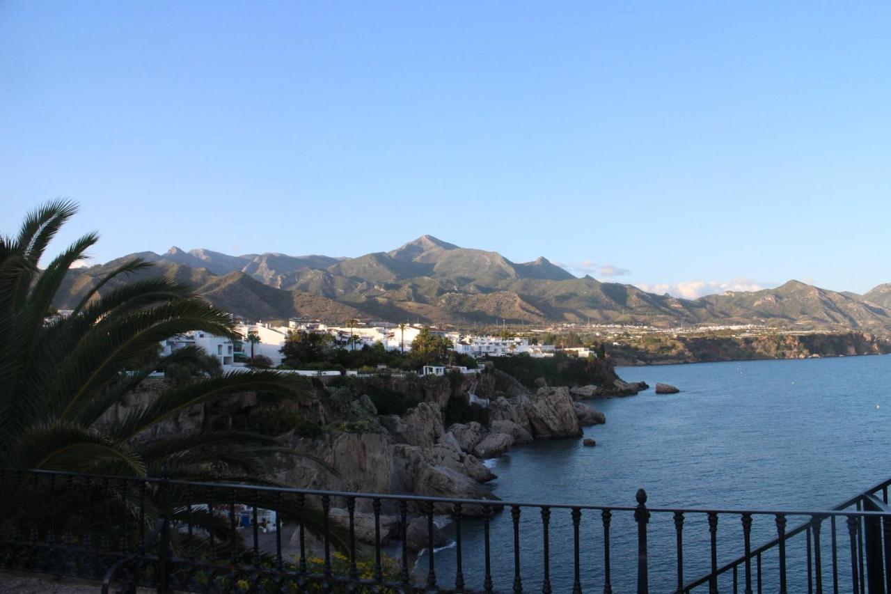 Apartment Verano Azul Nerja Esterno foto